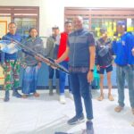 menyetrum ikan