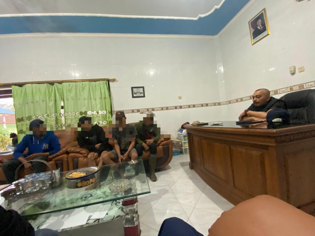 menyetrum ikan