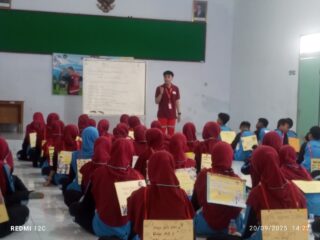 PMR MTsN 1 Jember Gelar Orientasi Kepengurusan dan Rayakan HUT ke-80 PMI